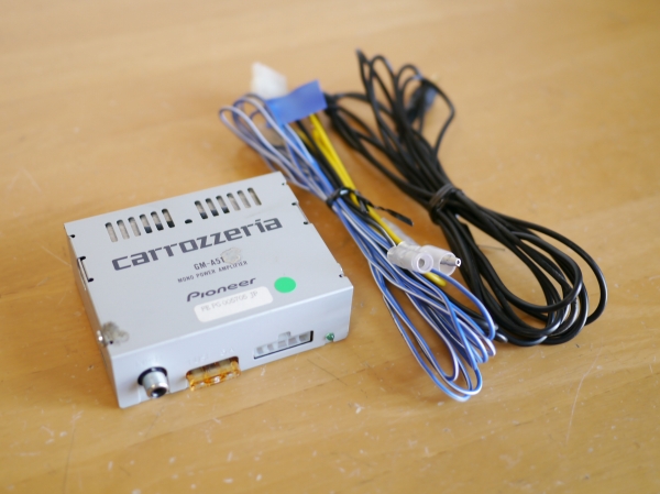 carrozzeriaカロッツェリア GM-A51センター用小型アンプ0628