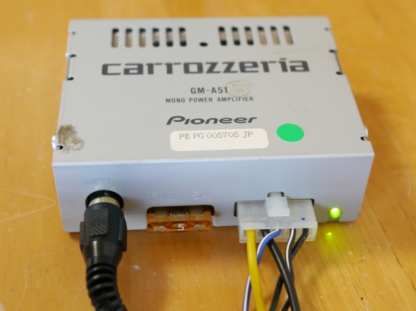 carrozzeriaカロッツェリア GM-A51センター用小型アンプ0628