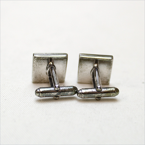 格安購入 PRADA プラダ シルバー925製ロゴカフスボタン ブラック