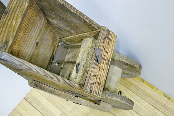 ★K-1500/古民具　農具　種まき機　ディスプレィ/古録展