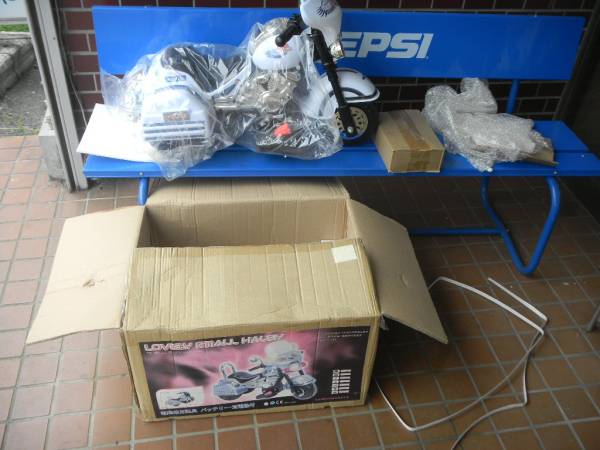 ☆お子様用、ハーレー充電式電動バイク・新品