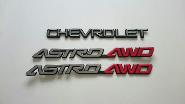 2002年式 シボレー アストロ エンブレム 中古