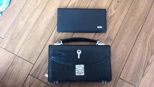 男性用セカンドバッグとレノマの長財布 未使用