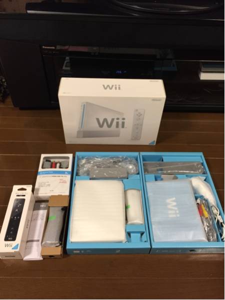 【美品】wii本体セット+リモコン+D端子ケーブル