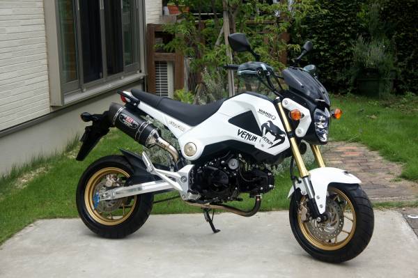 グロム GクラフトSアーム ヨシムラフルエキなど 走行1200km