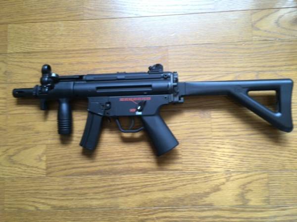 東京マルイ H&K MP5クルツA4 PDW バッテリー 充電器付き H&K MP5