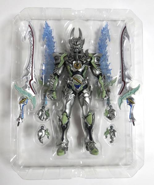 魔戒可動 銀牙騎士 ゼロ 絶狼 ABS剣付属 牙狼 GARO 開封 【公式通販】