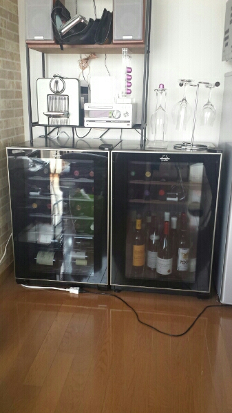 ☆美品、送料込み☆☆フォルスターのワインセラーFJC－85G