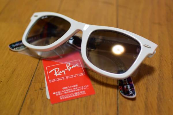 ★新品★Rey-Ban レイバン Wayfarer ウェイファーラー ホワイト