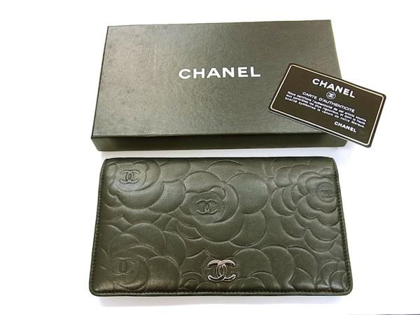 ☆ シャネル カメリア 二つ折り 長財布 ブラック系 ギャラ 箱付 CHANEL