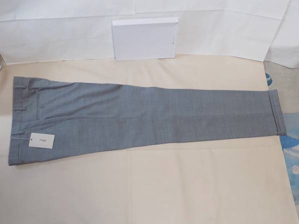 新品”Brioni ブリオーニ高級ウール地ビジネス・スラックスW88cm