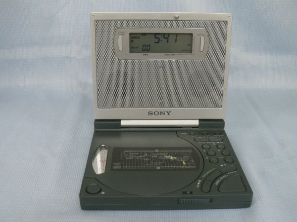 SONY☆FM/AM CDクロックラジオ☆ICF-CD2000 20年ぶりに引っ張り出した