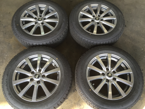 205/60R16 スタッドレス ホイール付 16 6.5J 114.3 ＋42 中古