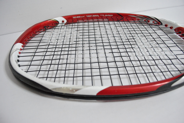 ヨネックス 95D VCORE YONEX ブイコア G2 0 テニスラケット ワウリンカ