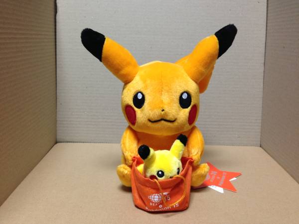 BEAMS 35周年 × ポケモン 15周年 コラボ ぬいぐるみ ピカチュウ