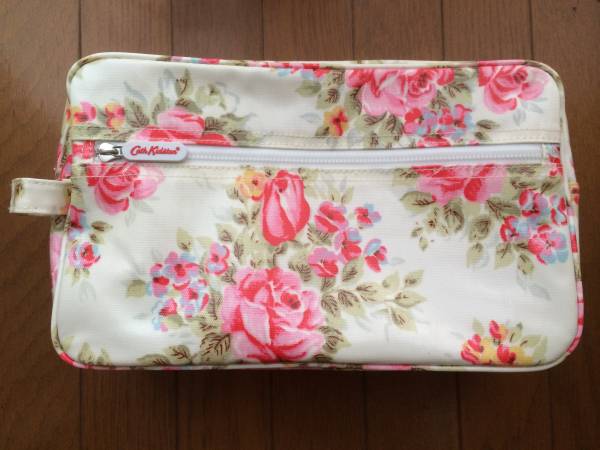 【未使用】Cath Kidson キャスキッドソン◆大きめ花柄ポーチ