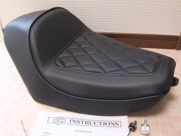バイク ハーレー純正 スポーツスター用 カフェソロシート XL1200