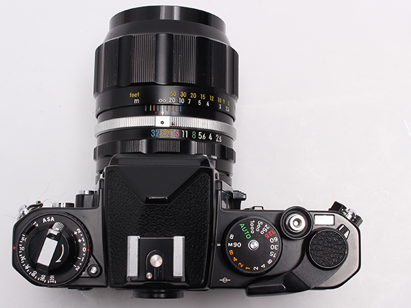 ニコン Nikon FE フィルムカメラ 一眼レフ レンズ付き