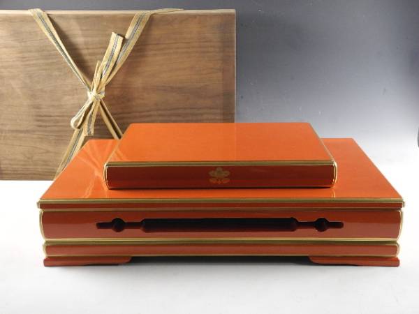 ◆栄◆池坊 輪島 薄盤華盤 金蒔絵 家紋 木製 飾台 時代箱 40n