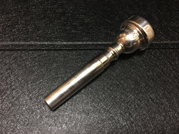 Bach トランペット マウスピース 2C バック