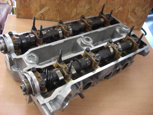 AE86 4AG 純正 トレノ レビン トヨタ 当時物 カローラレビン 希少 4A