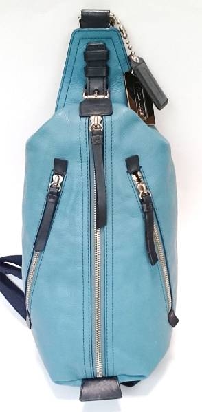 美品☆COACH／コーチ トンプソン レザーボディバッグ◇水色 こ