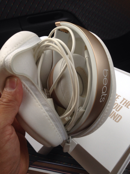 beatssolo2 wireless ゴールド美品中古