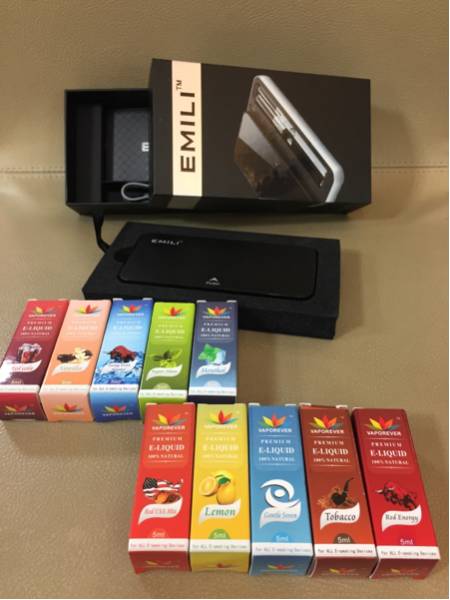 emili エミリ 電子タバコ 美品 使用期間僅か リキッド付き