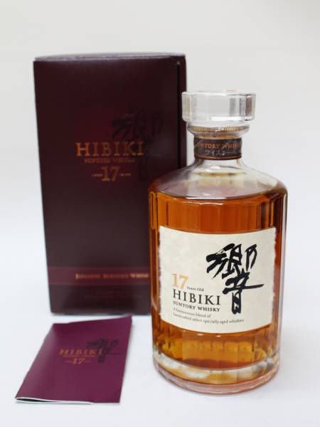 ★東京都発送限定　サントリーウイスキー 響 17年 700ml　箱付★