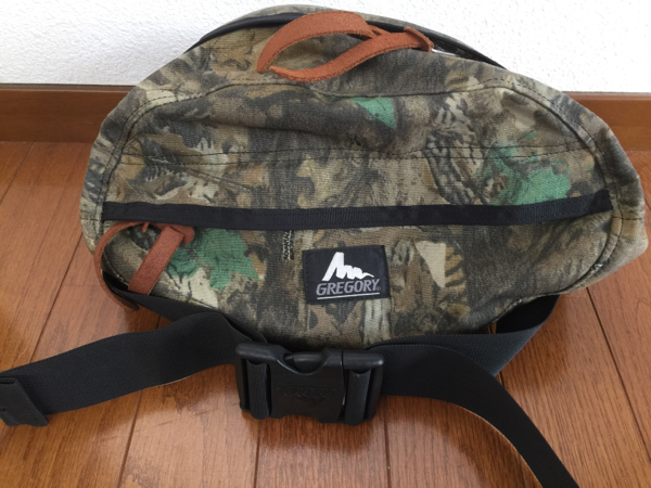 【大得価，新作登場】 GREGORY グレゴリー テールメイト S 迷彩 USA(ウエストバッグ)｜売買されたオークション情報、yahooの商品情報をアーカイブ公開 - オークファン グレゴリー
