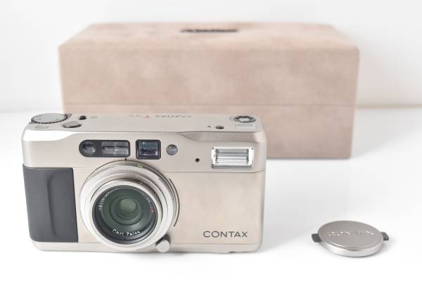 CONTAX TVS 美品 ボディカバー付 ソフトケース付 オンラインストア直販 ☆新品級☆ コンタックス CONTAX TVS ☆ケース付