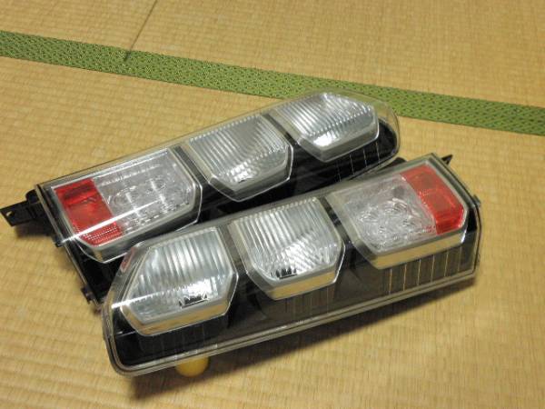 テールランプ 左右セット 本体JF1 N box N-BOX JF1 純正左右テールランプセット 【公式通販】
