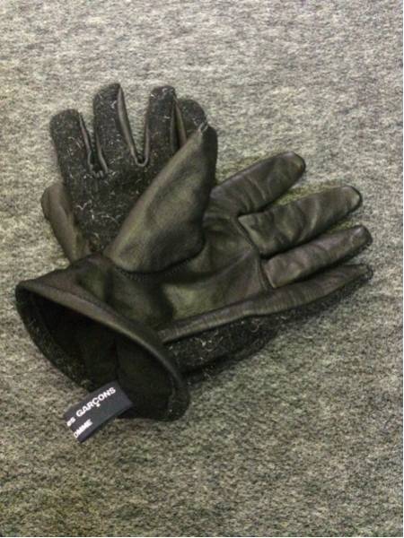 comme コムデギャルソンオム 手袋 グローブ 黒 des garcons