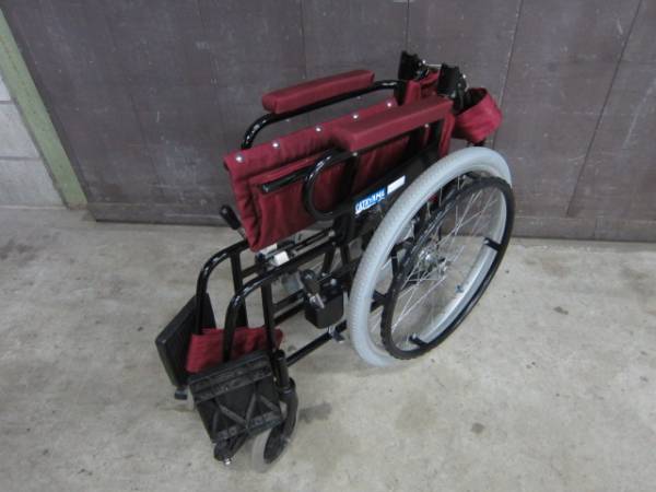 ◆片山 自走式 車椅子 KW-205◆軽量/折りたたみ/中古#911