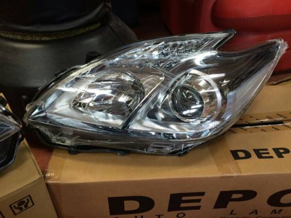 プリウス ヘッドライト トヨタ 0 ZVW30 後期 LED 前期 左右 プリウス30