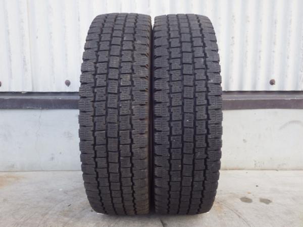 B563《185/70R15.5 106/104》ブリジストン W969 スタッドレス2本