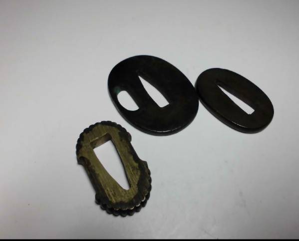 初　刀装具　銅製　短刀鍔　３点　鎧兜　売切