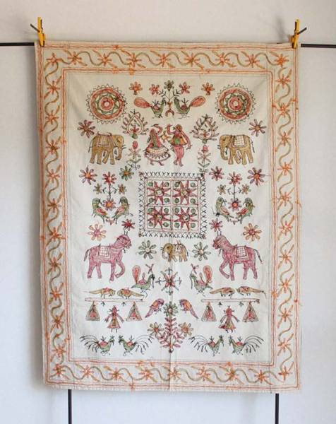 インド インド製ビンテージ ミラーワーク 刺繍のタペストリー インド インド製ビンテージ ミラーワーク 刺繍のタペストリー