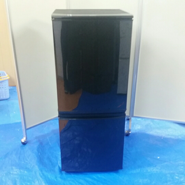 シャープ ノンフロン冷凍冷蔵庫 SJ-14Y-B 2014年製 137 2ドア