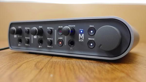 送料無料!! AVID オーディオインターフェイス Mbox Pro Tools AVID