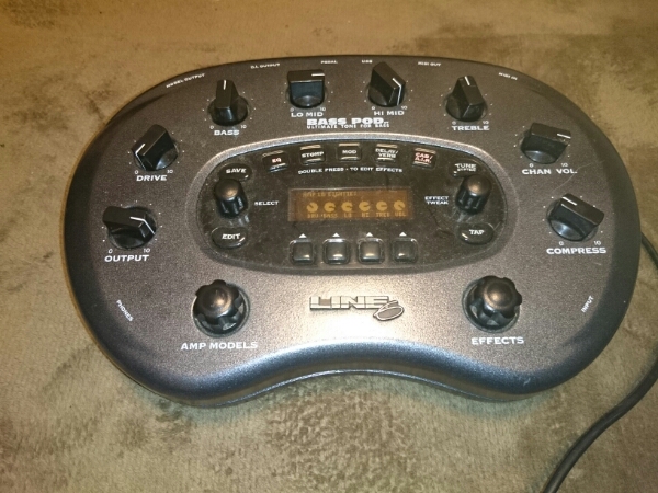 LINE6 BASS POD 