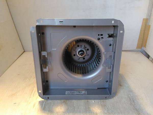 三菱 ダクト用換気扇 天井埋込形 VD-18Z9 台所 厨房 15年製 ②