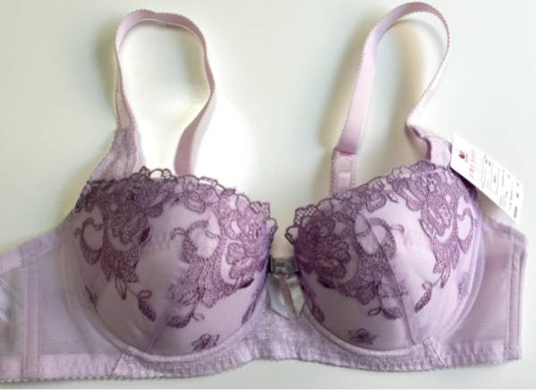 ワコール Freshe フレシィ ブラ B80 Pu Bed426 80以上 売買されたオークション情報 Yahooの商品情報をアーカイブ公開 オークファン Aucfan Com