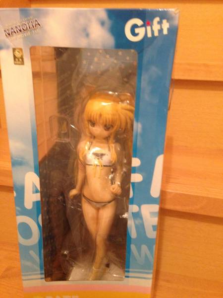 フェイト・テスタロッサ 水着ver 1/4 Gift 1⁄4 【公式通販】