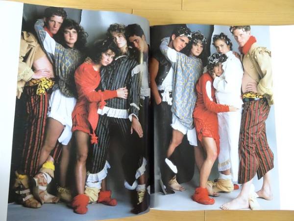 洋書◆ヴィヴィアン・ウェストウッド写真集 Vivienne Westwood 本 ファッション