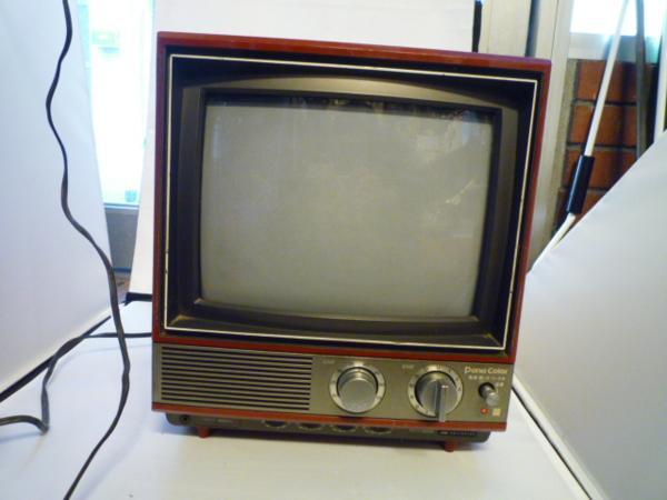 レトロ ブラウン管テレビ ナショナルTH11-S6(N) ジャンク品