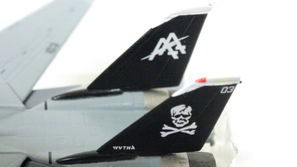 ガリバー200 1/200 F-14 TOMCAT VF-103 /VF154 Set【02 航空機