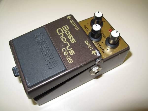 F6★BOSS ベース用　コーラス　CE-2B