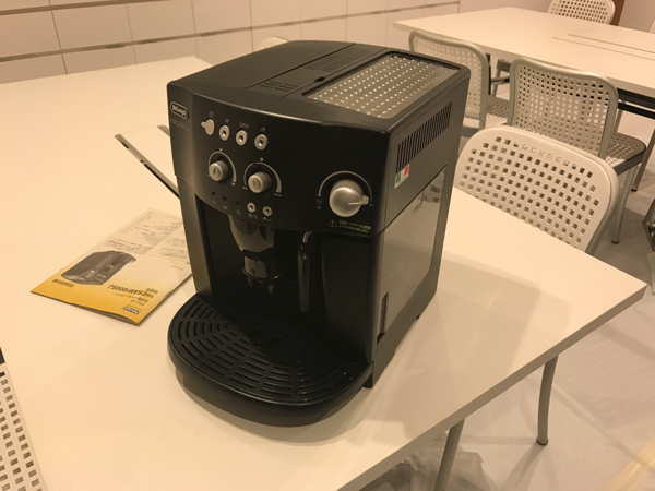 デロンギ 全自動コーヒーマシーン ESAM1000SJ マグニフィカ コーヒー