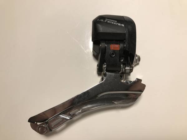 シマノULTEGRAアルテグラDi2 FD-6870直付け　中古